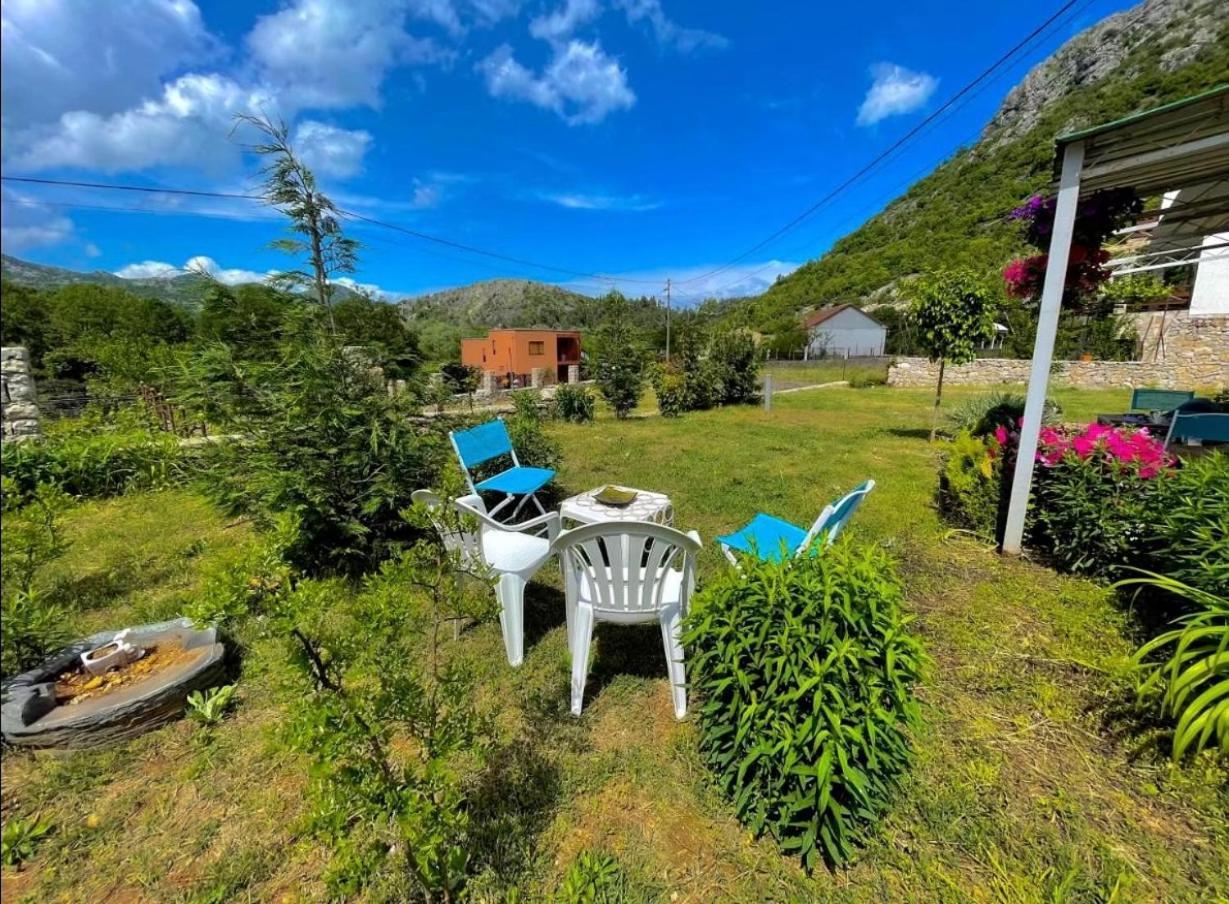Sunlight Cottage Maya Virpazar Zimmer foto